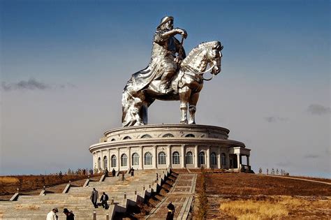 estatua gengis khan|Genghis Khan Statue in Mongolia